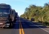 Colisão entre carreta-baú e carro na BR-135/MG deixa 1 morto e 2 feridos, em Bocaiúva Colisão entre carreta-baú e carro na BR-135/MG deixa 1 morto e 2 feridos, em Bocaiúva