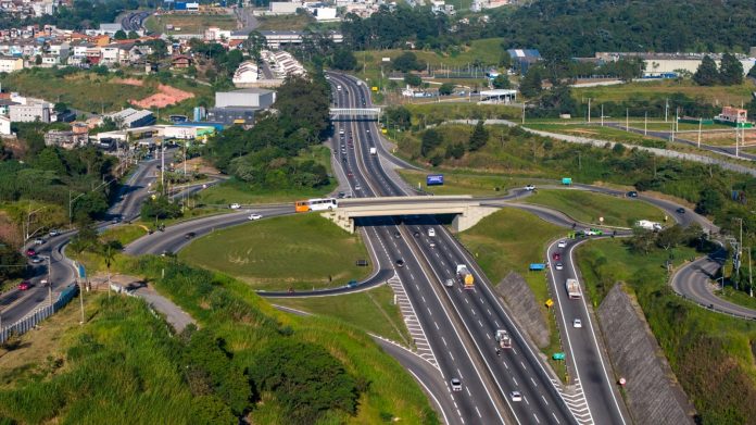 Feriado de 7 de Setembro deve atrair mais de 1,4 milhão de veículos nas rodovias do Lote Sorocabana Feriado de 7 de Setembro deve atrair mais de 1,4 milhão de veículos nas rodovias do Lote Sorocabana