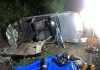 Capotamento na rodovia ERS-452 mata um e deixa cinco feridos, em Feliz Capotamento na rodovia ERS-452 mata um e deixa cinco feridos, em Feliz