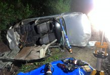 Capotamento na rodovia ERS-452 mata um e deixa cinco feridos, em Feliz Capotamento na rodovia ERS-452 mata um e deixa cinco feridos, em Feliz