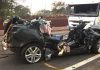 Utilitário cruza canteiro central da SP-332, bate de frente com carreta e motorista morre, em Paulínia Utilitário cruza canteiro central da SP-332, bate de frente com carreta e motorista morre, em Paulínia