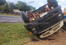 Caminhoneiro morre em capotamento na rodovia SP-294, em Tupã