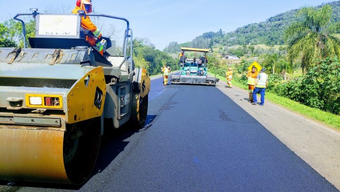 Reparos em alças de acesso da BR-386/RS alteram o tráfego, em Estrela e Lajeado Reparos em alças de acesso da BR-386/RS alteram o tráfego, em Estrela e Lajeado