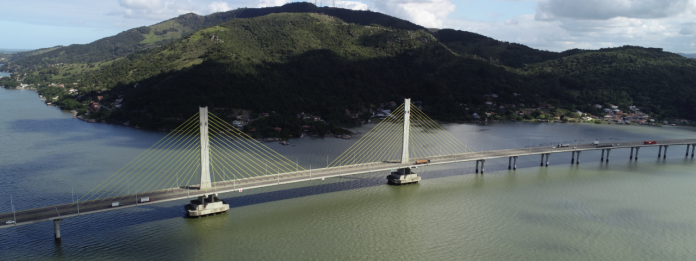 Serviços na Ponte Anita Garibaldi, na BR-101/SC, alteram o tráfego, nesta quarta (9), em Laguna Serviços na Ponte Anita Garibaldi, na BR-101/SC, alteram o tráfego, nesta quarta (9), em Laguna