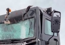 Acidente com carro-forte e carreta deixa 2 mortos 2 feridos graves na Via Anhanguera Acidente com carro-forte e carreta deixa 2 mortos 2 feridos graves na Via Anhanguera