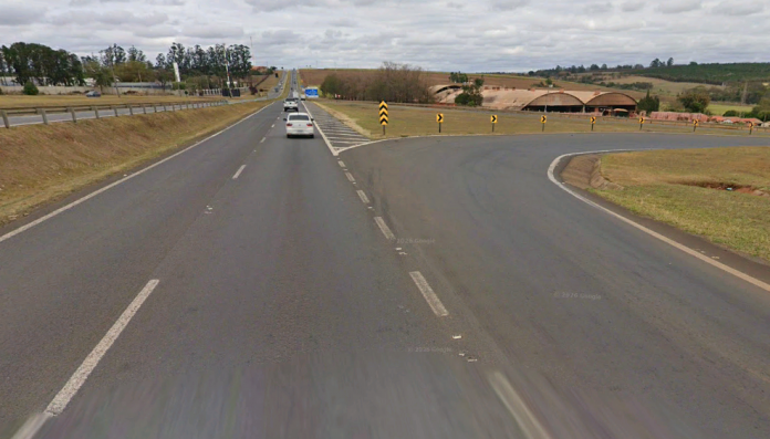 Alça da SP-127, no km 105, em Tatuí, que dá acesso a pista sentido São Paulo da Rodovia Castello Branco, que estará interditada nesta sexta-feira, dia 23
