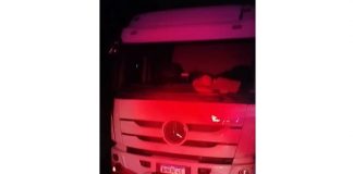 VÍDEO: Polícia Militar Rodoviária de SP apreende carreta de estelionatário com 730 evasões no Rodoanel VÍDEO: Polícia Militar Rodoviária de SP apreende carreta de estelionatário com 730 evasões no Rodoanel