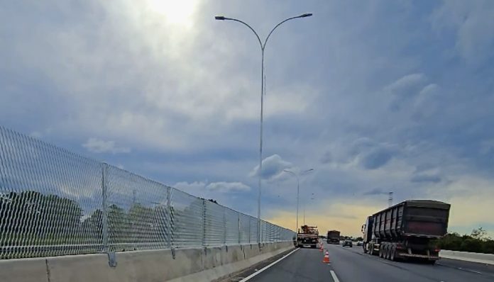 VÍDEO: BR-277/PR terá 32 quilômetros com iluminação, entre Curitiba e São José dos Pinhais