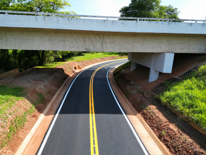 SPVias também faz obra para altear gabarito de viaduto na Castello Branco (SP-280)