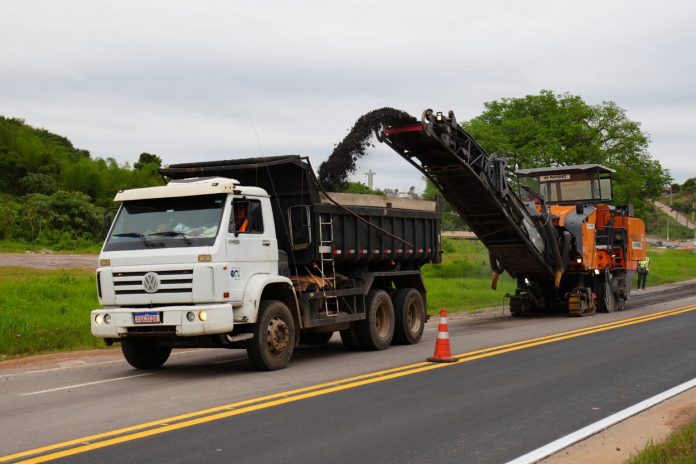 Serviços em rodovias do Sul de Minas Gerais exigem atenção redobrada por parte dos usuários, nesta semana.