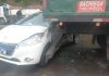Mulher fica gravemente ferida em choque contra traseira de carreta na SC-108, em Urussanga Mulher fica gravemente ferida em choque contra traseira de carreta na SC-108, em Urussanga