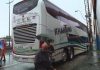 Motorista de ônibus passa mal e morre ao volante na Dutra, provocando acidente com 20 veículos Motorista de ônibus passa mal e morre ao volante na Dutra, provocando acidente com 20 veículos