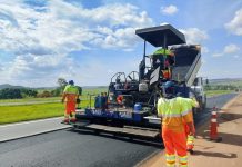 BR-153 já reaproveitou 82 mil toneladas de material na reciclagem de pavimento BR-153 já reaproveitou 82 mil toneladas de material na reciclagem de pavimento