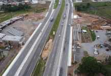 BR-101/SC terá nova etapa de instalação de vigas em viaduto, em Paulo Lopes