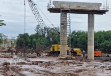 Nova ponte da PR-498 sobre o Rio Ivaí chega a 45% de execução no Paraná