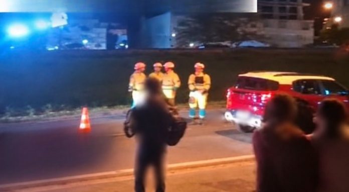 Motoqueiro morre em acidente com ônibus na BR-101/SC, em Itapema Motoqueiro morre em acidente com ônibus na BR-101/SC, em Itapema